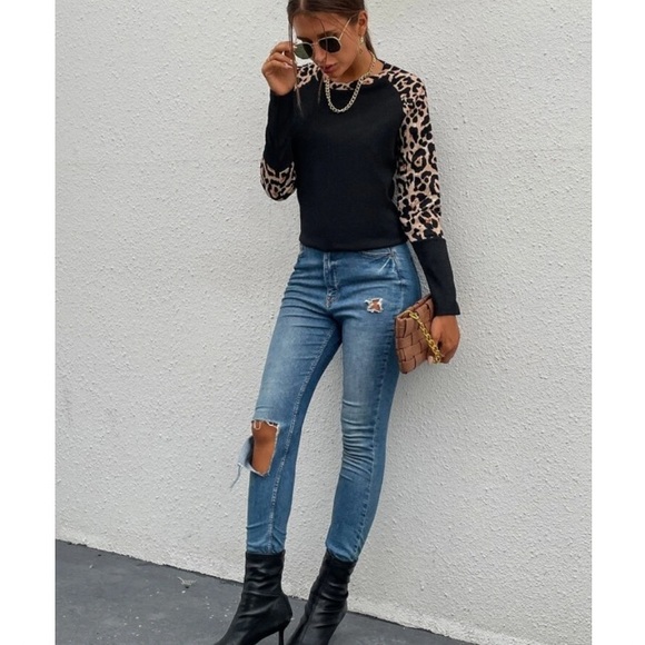 Leopard print contrast top - Picture 6 of 6